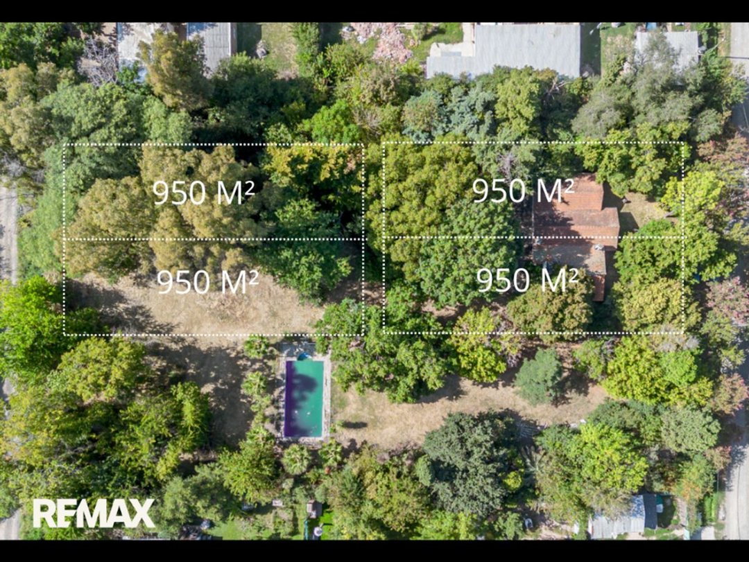 VENTA CASA  PILAR 4 LOTES APTO DESARROLLO-PERMUTA
