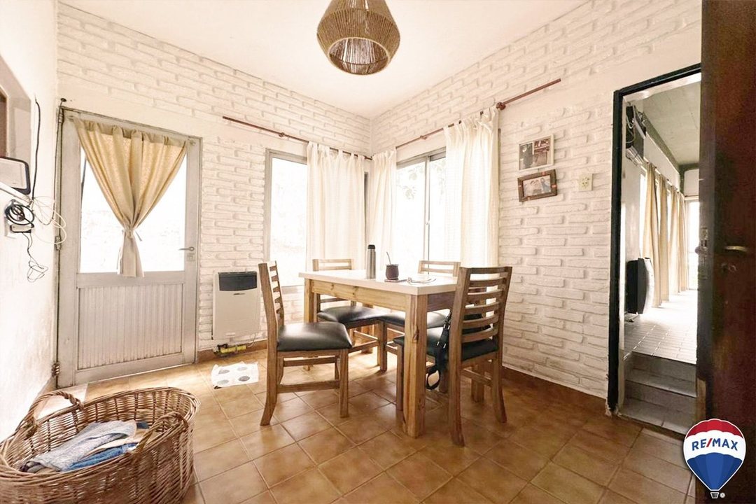 PH en VENTA 3 dorm., parque y pileta en La Plata