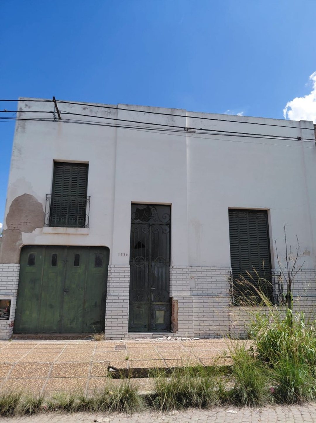 VENTA CASA 3 DORMITORIOS- ZONA CENTRO