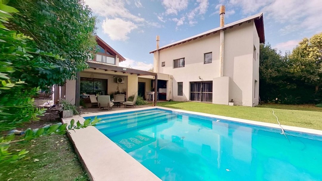 VENTA CASA 5 AMBIENTES PILAR BARRIO BUEN RETIRO