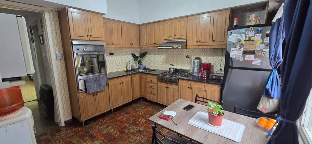 VENTA CASA 3 AMBIENTES  SAN JUSTO COCHERA PATIO