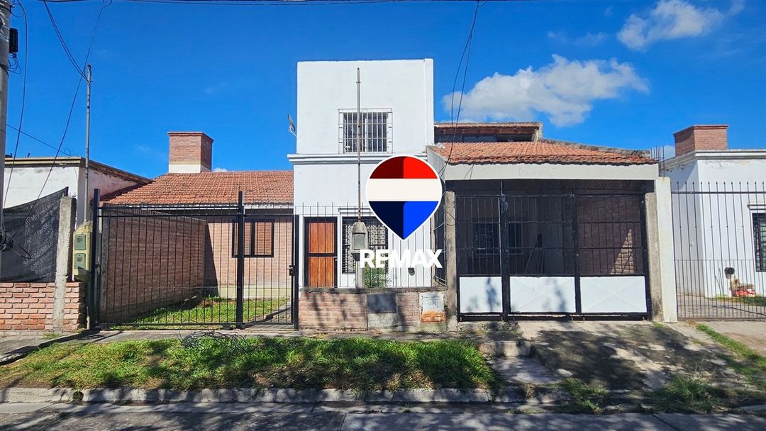 CASA + DUPLEX EN VENTA B° LOS CEIBOS ZONA SUR