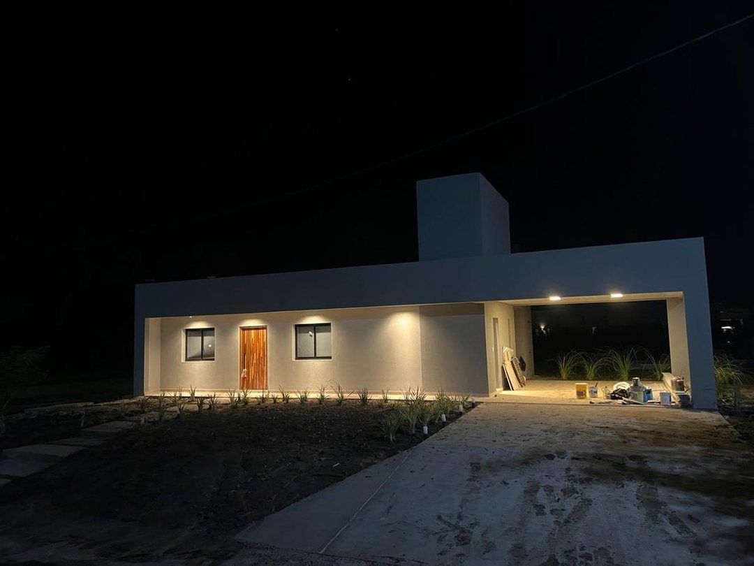 VENTA DE CASA A ESTRENAR, CATALIAS COUNTRY CLUB