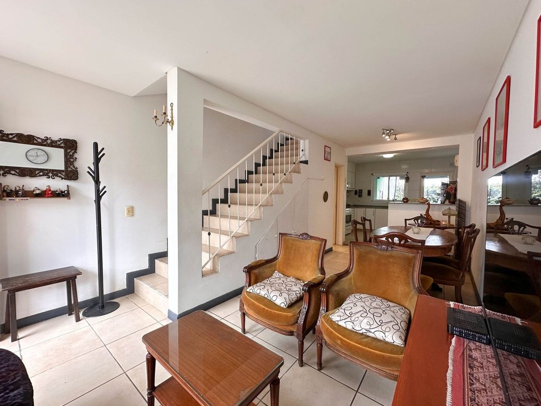 VENTA DUPLEX CON JARDIN PILAR PELLEGRINI VILLAGE