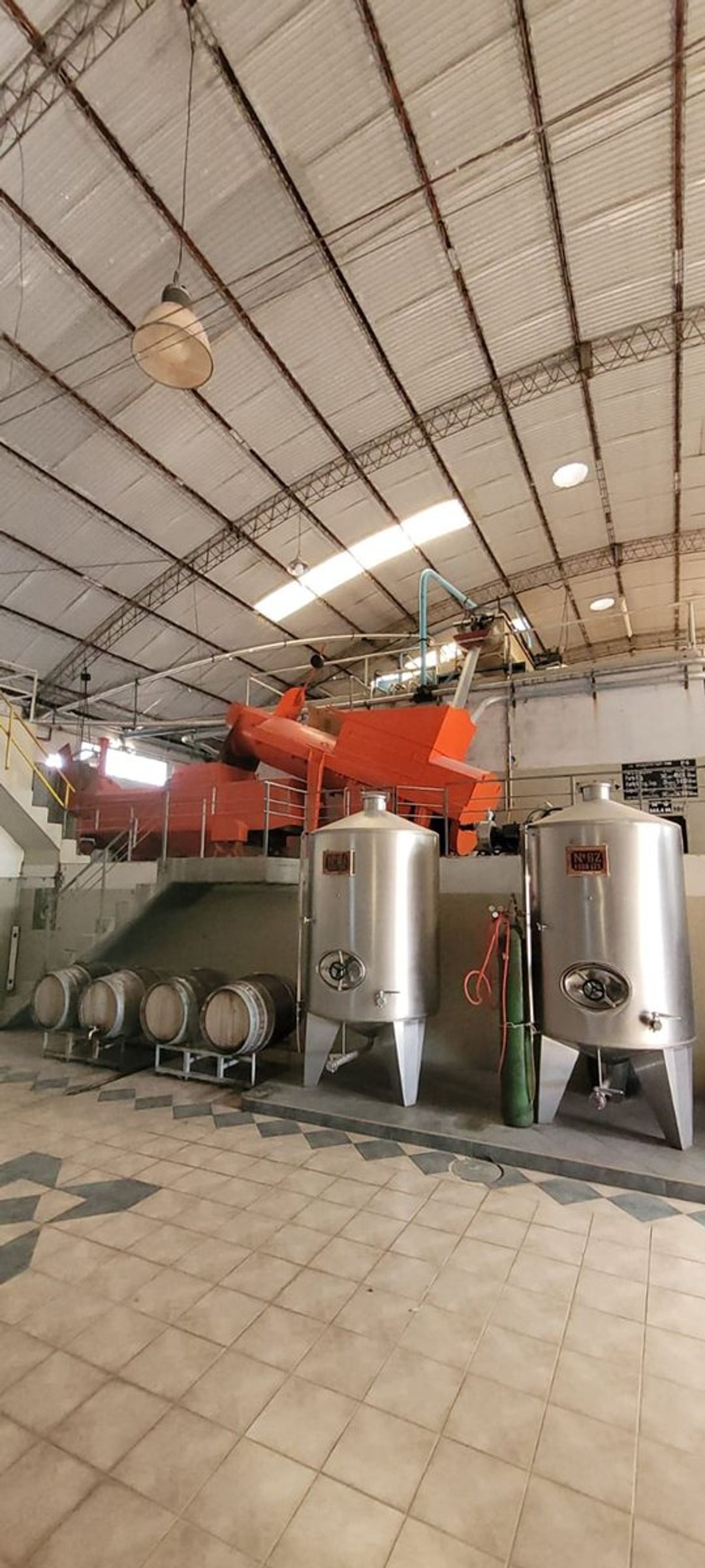 BODEGA VENTA EN FUNCIONAMIENTO SAN MARTIN MENDOZA