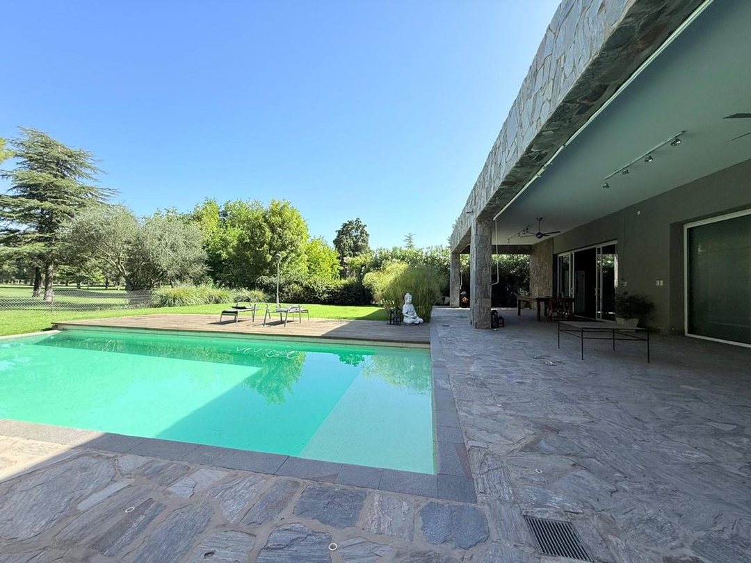 Venta casa B° Club de Campo Guaymallén Mendoza