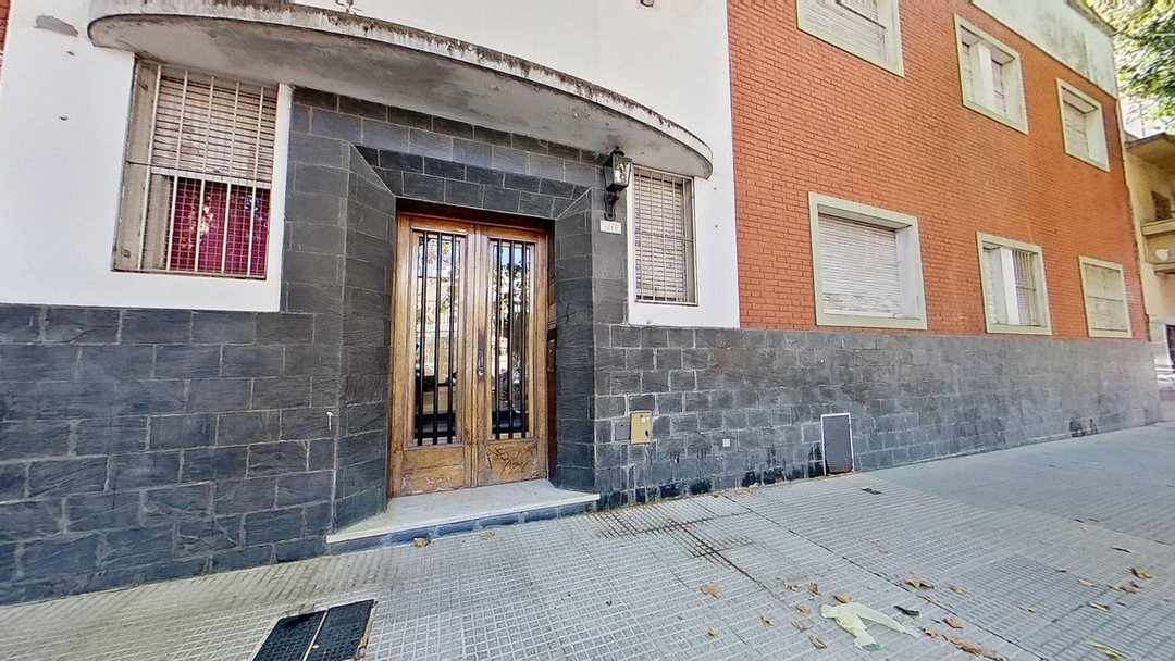 VTA PH 2 AMB C/PATIO en Parque Chacabuco