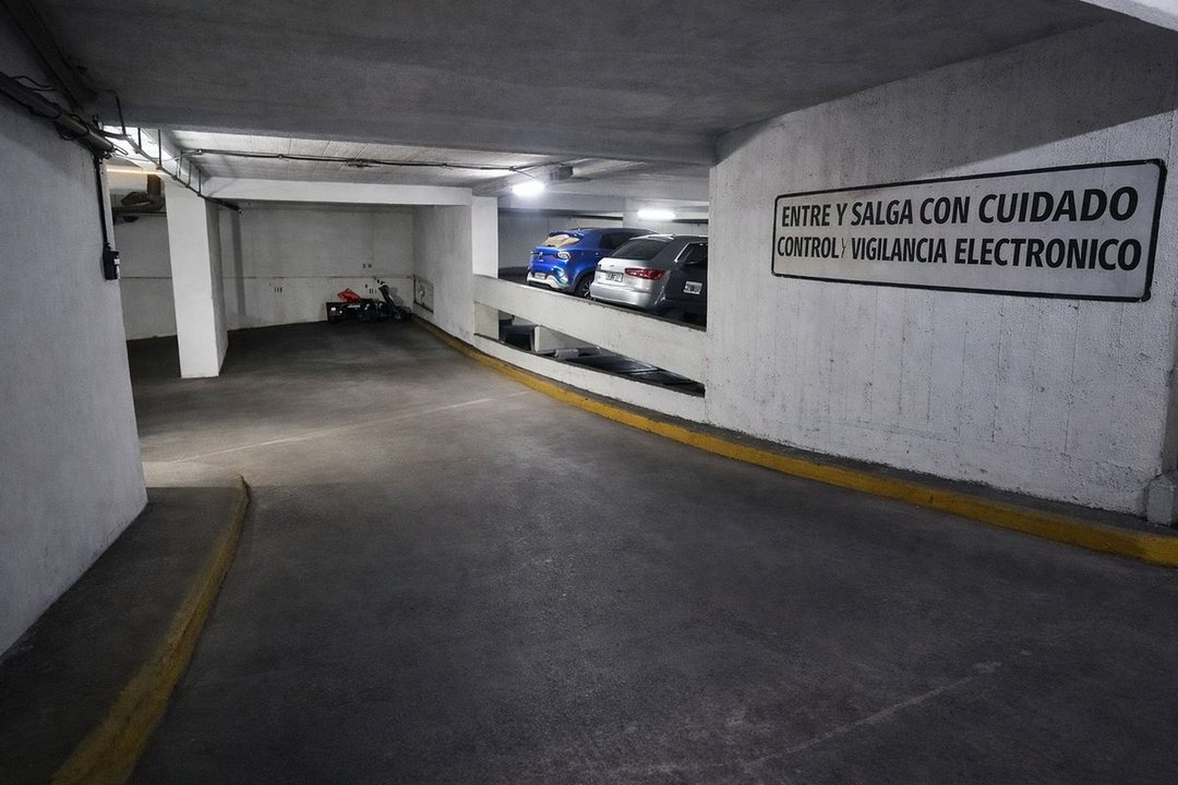 VENTA DE COCHERA CENTRICA URQUIZA 1300 EN ROSARIO