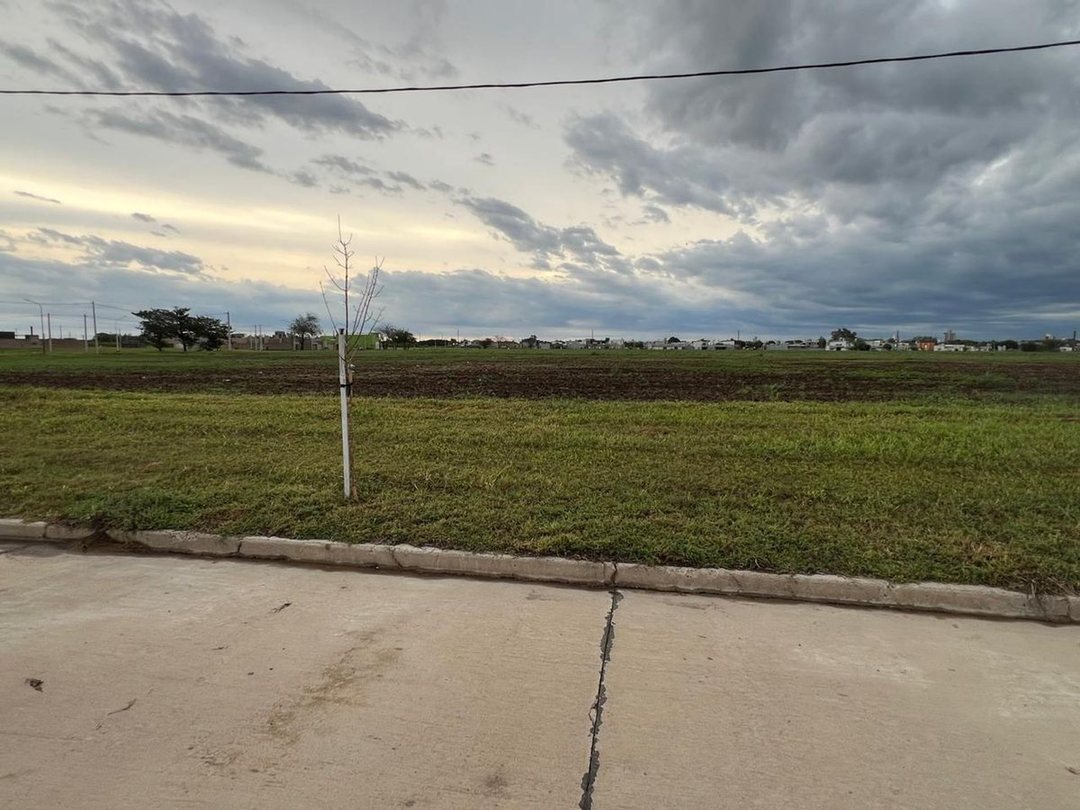 LOTE/SUR DE LA CIUDAD/ TIERRA NUEVA/FINANCIACION
