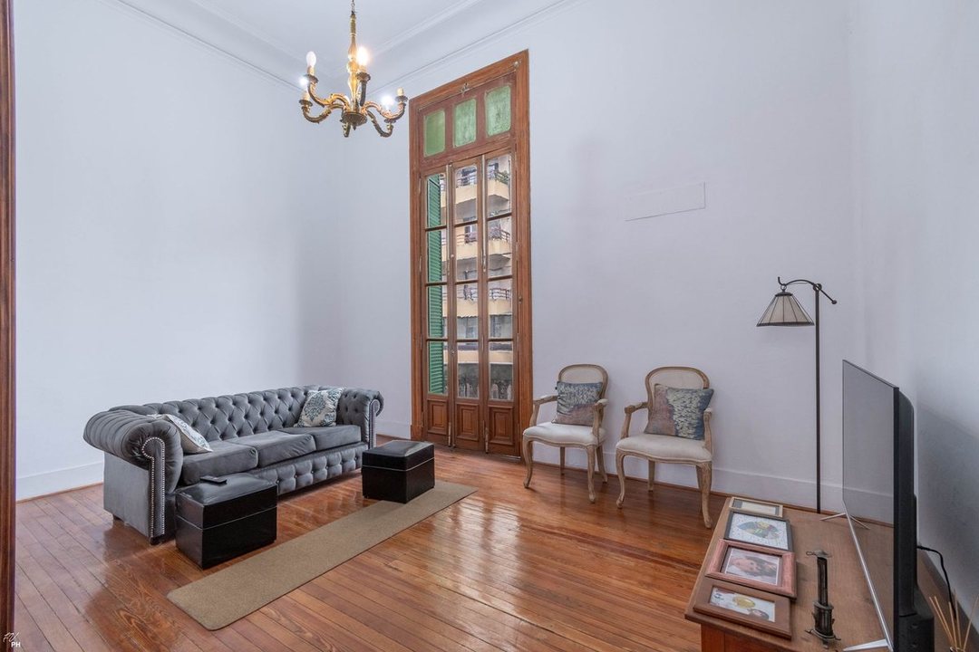 DEPARTAMENTO EN VENTA DE ESTILO 3 DORM CENTRO
