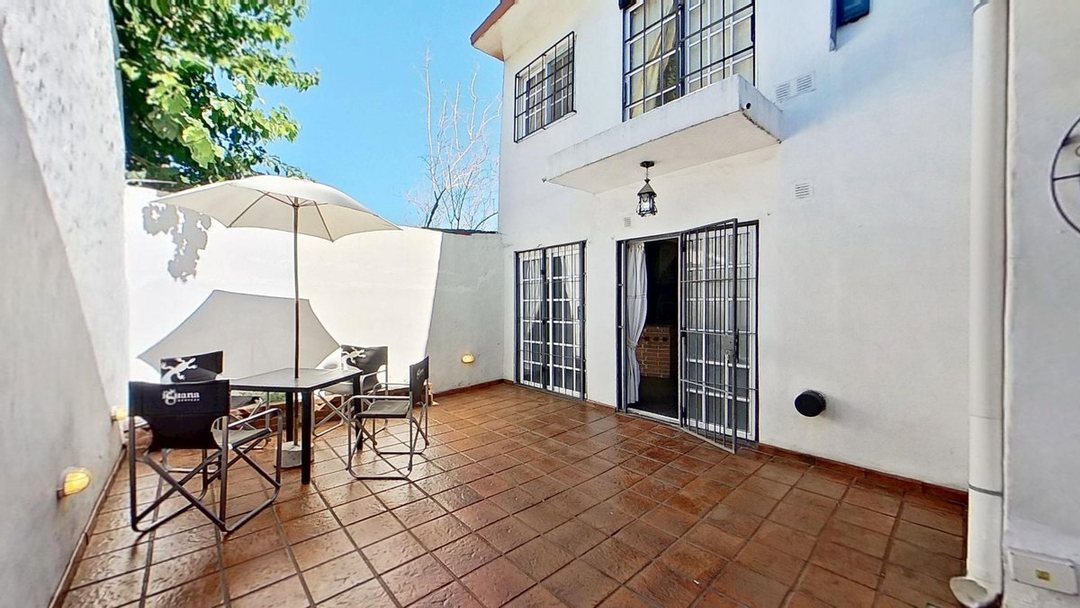 VENTA CHALET 3 AMBIENTES EZEIZA COCHERA PARRILLA