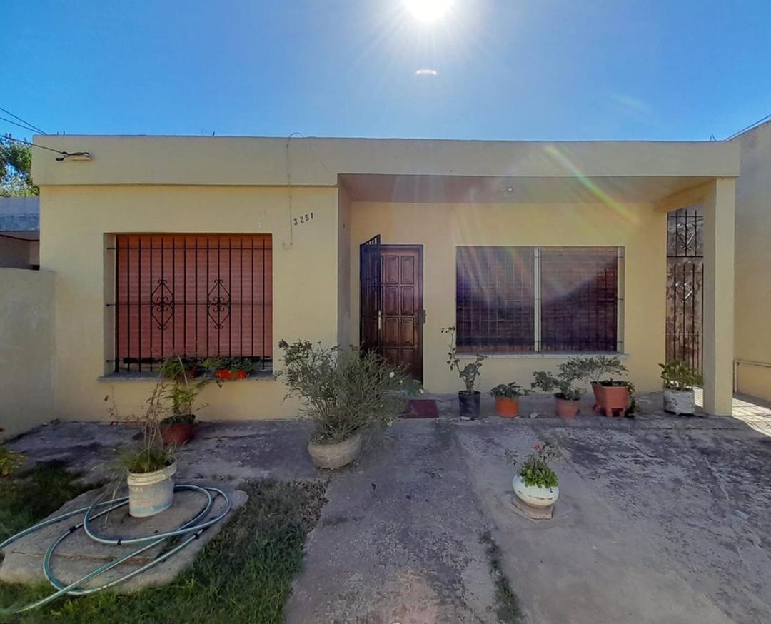 VENTA Y/0 PERMUTA CASA 3 AMB EN MONTE CHINGOLO