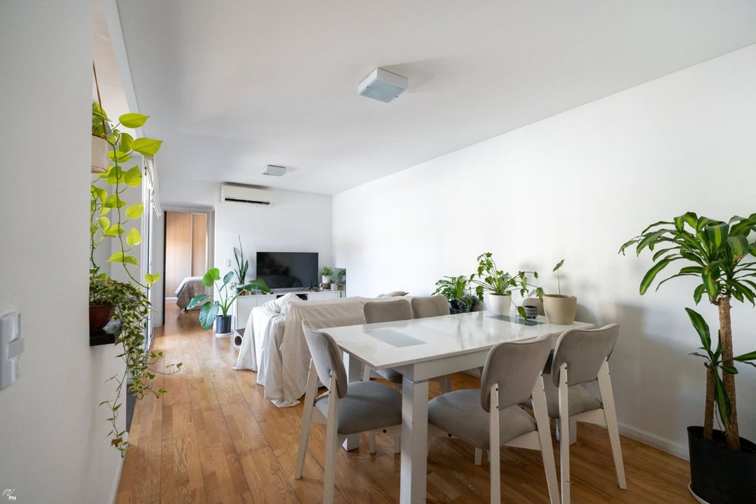 DEPARTAMENTO EN VENTA 1 DORMITORIO COCHERA ABASTO