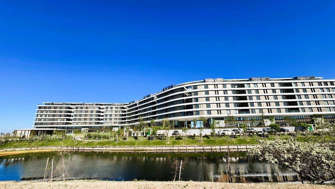OCEANA - VENTA - JARDIN PILETA Y PARRILLA - 2 coch