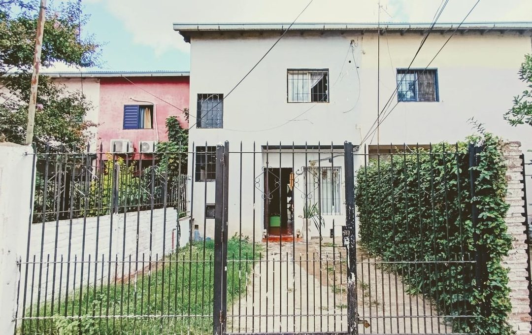 DÚPLEX EN VENTA CON RENTA, EN BARRIO TSUJI