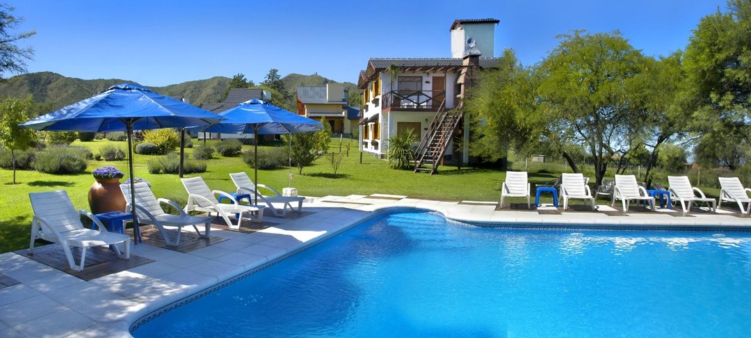 VENTA COMPLEJO CABAÑAS EN VILLA GENERAL BELGRANO