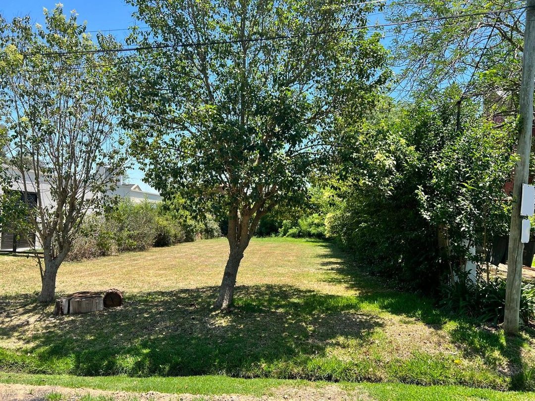 OPORTUNIDAD VENTA LOTE, COUNTRY LAS BRISAS 420 M2