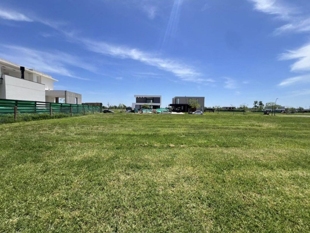 LOTE A LA LAGUNA DE AMARRAS PUERTOS ESCOBAR