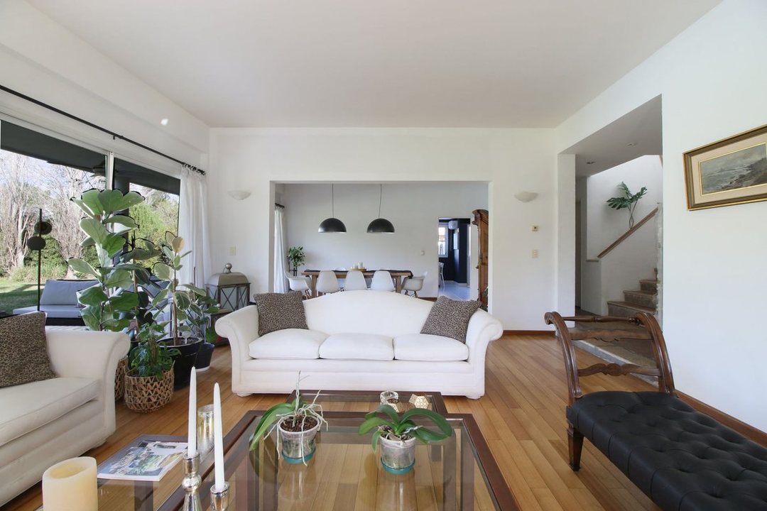 VENTA CASA 5 AMB KM 46 BARRIO LOS FRESNOS PILAR