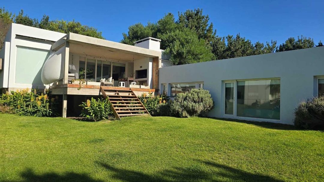 CASA VENTA COSTA ESMERALDA BARRIO RESIDENCIAL I