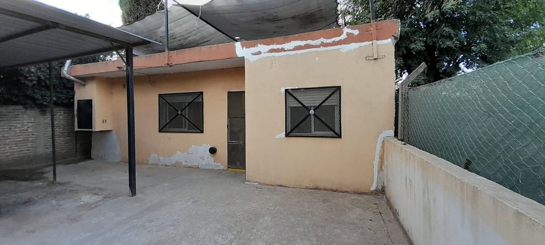 VENTA-CASA 3 AMB- A METROS DE LAGUNA-CHASCOMÚS