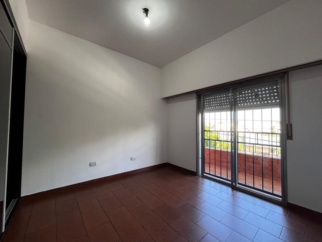 VENTA DPTO + GALPON- WILDE- APTA CREDITO-PERMUTA