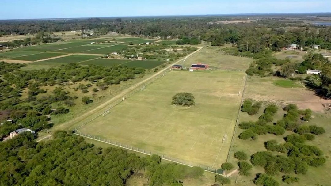 SE VENDE PREDIO COLEGIO DE ABOGADOS RUTA 1 KM 8,5