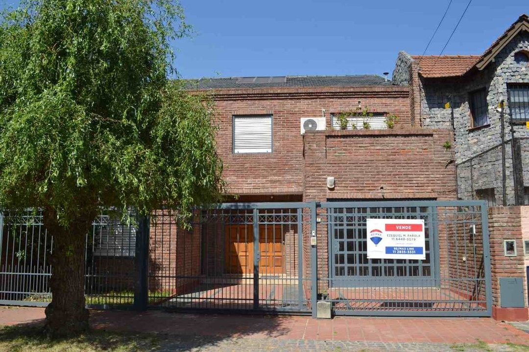 Venta casa zona oeste Ramos Majia Facilidades