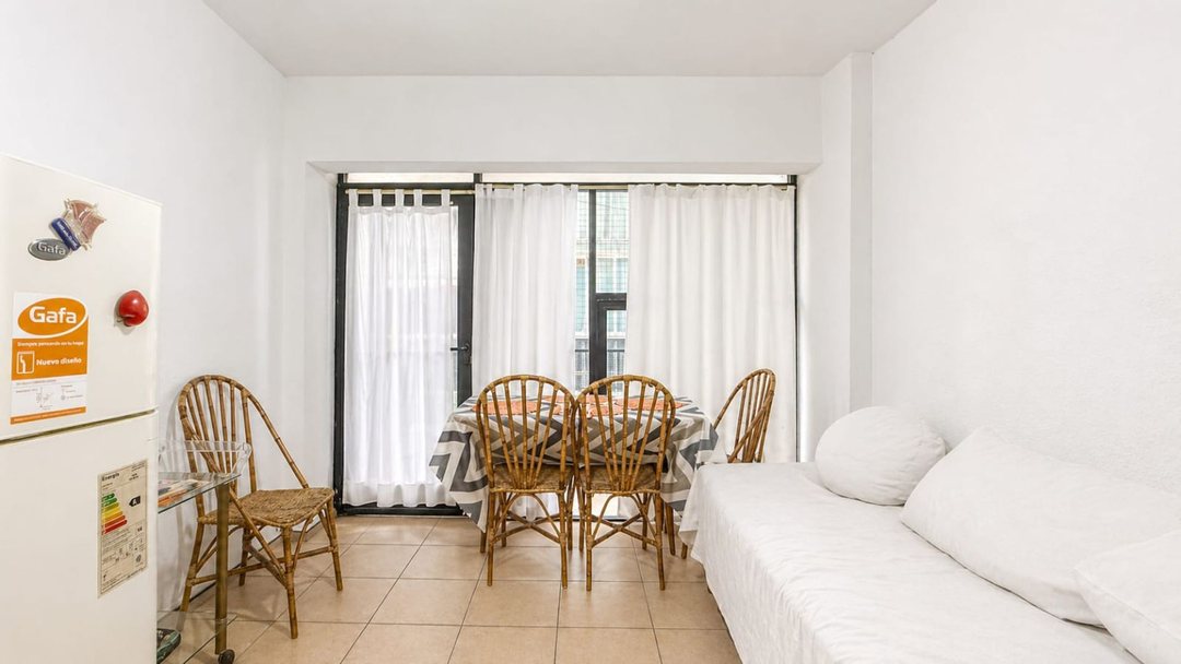 VENTA DEPARTAMENTO DOS AMBIENTES ZONA GUEMES