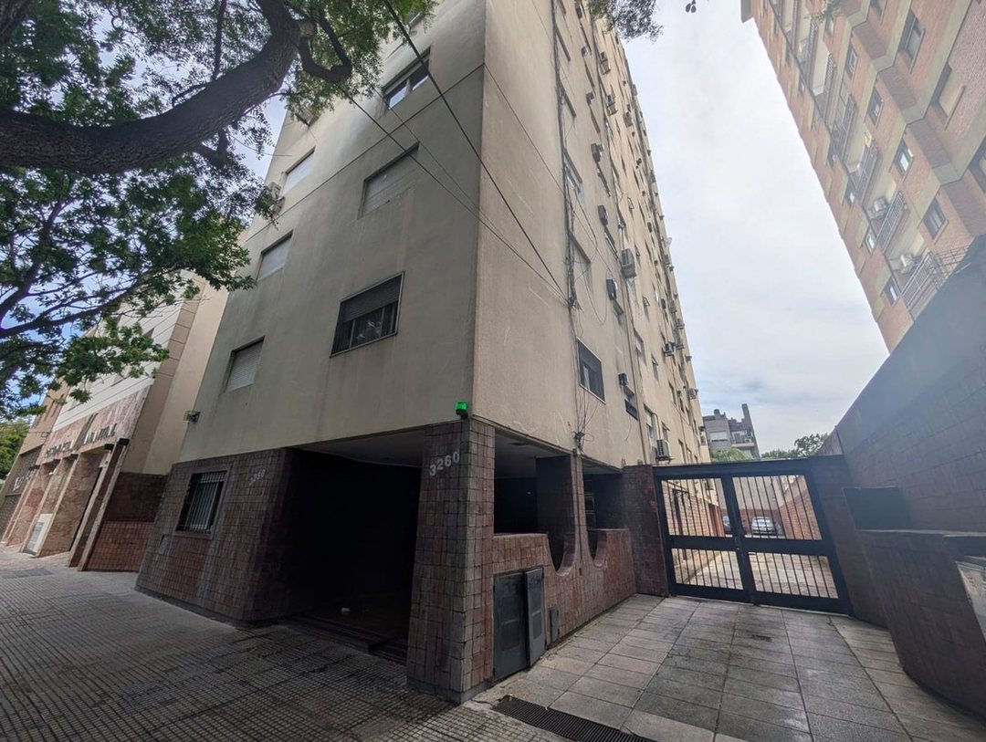 VENTA. DEPTO 3 AMBIENTES EN COGHLAN