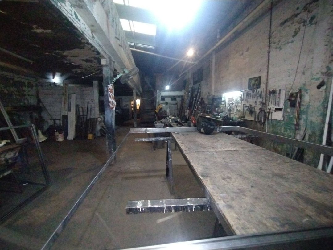 Depósito/Galpón, Venta, Lomas del Mirador