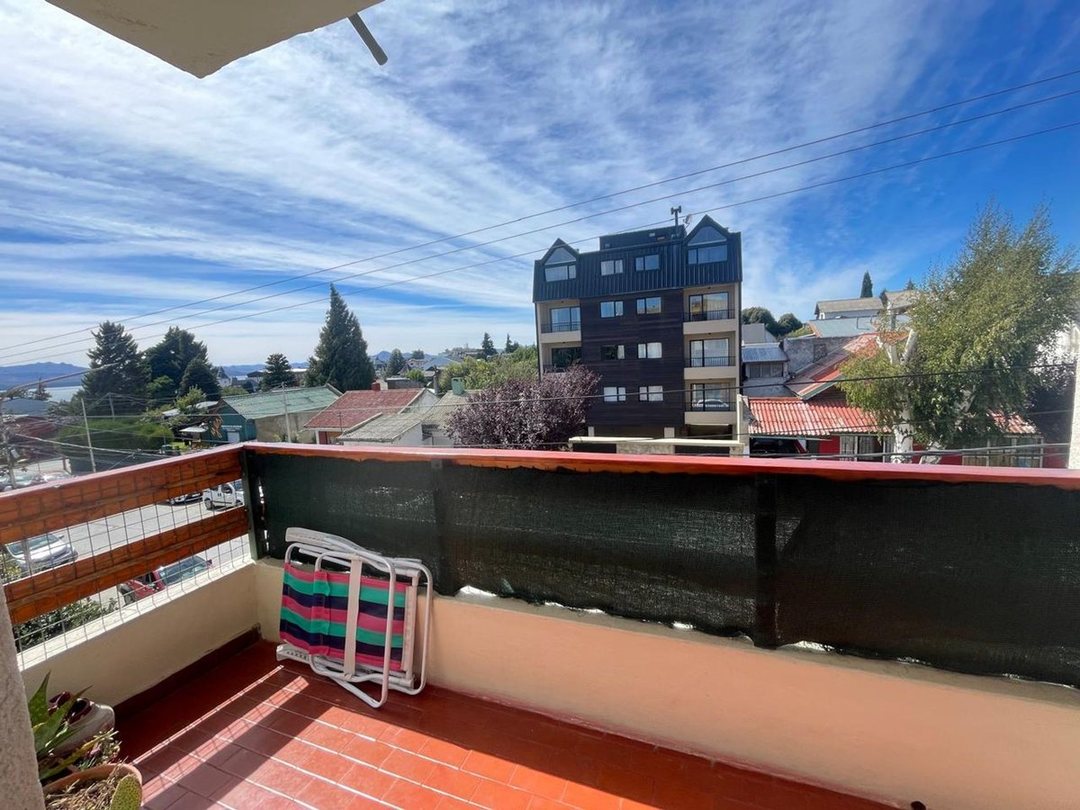 DPTO DE TRES DORMITORIOS EN BARILOCHE