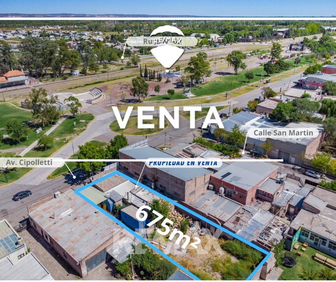 VENTA SALON COMERCIAL TERRENO DE 675 M