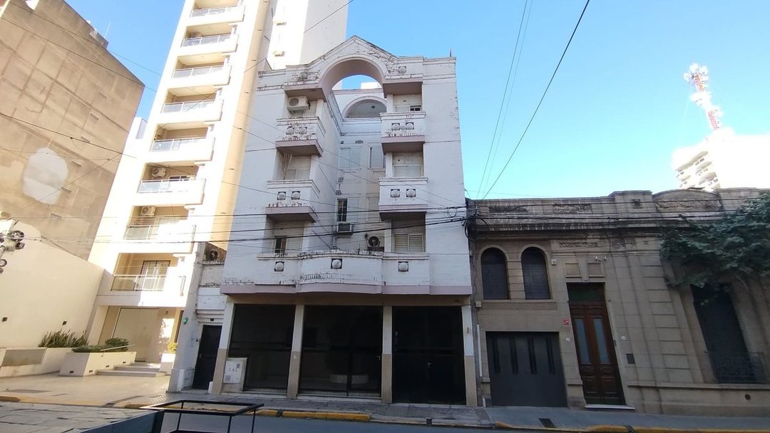 DPTO EN VENTA BARRIO CONSTITUYENTES