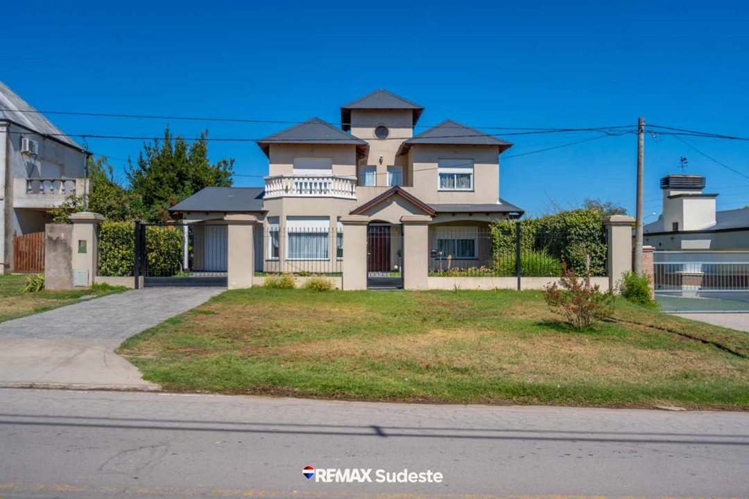 VENTA CASA DE ESTILO  CORAZON DE PATAGONIA UNICA