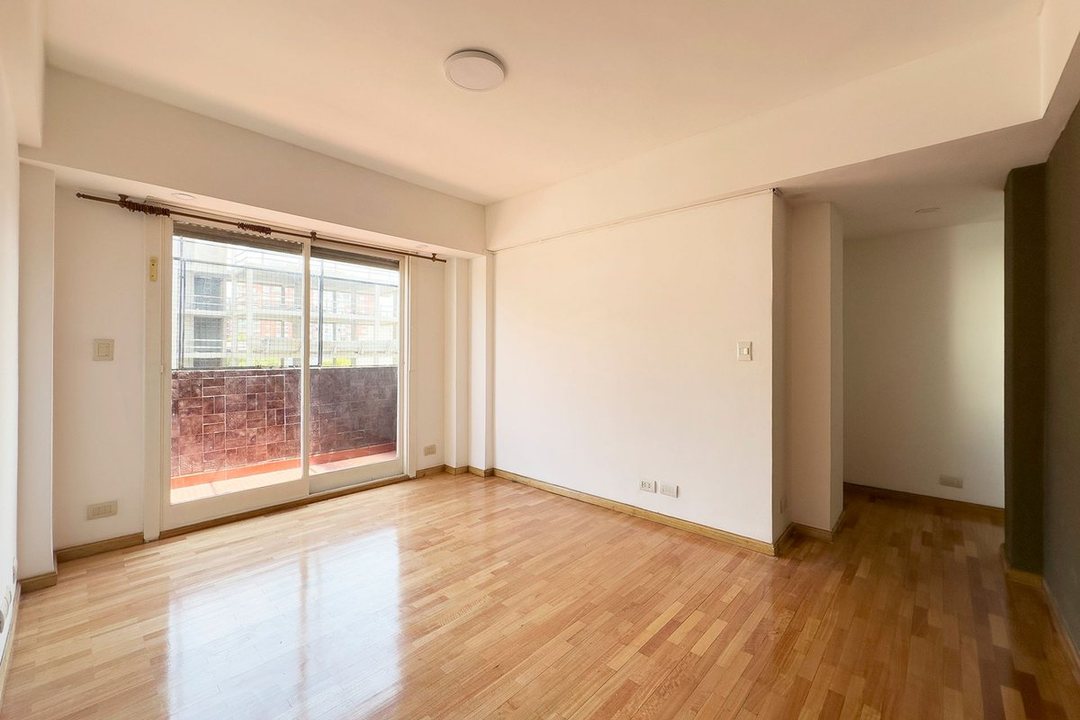 Venta Dpto 3 ambientes balcón al frente Almagro