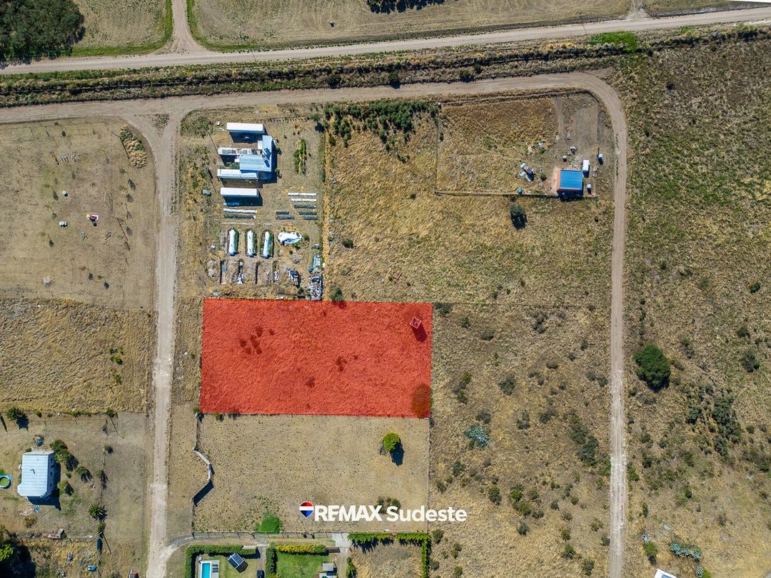 VENTA LOTE BARRIO LAS LOMITAS