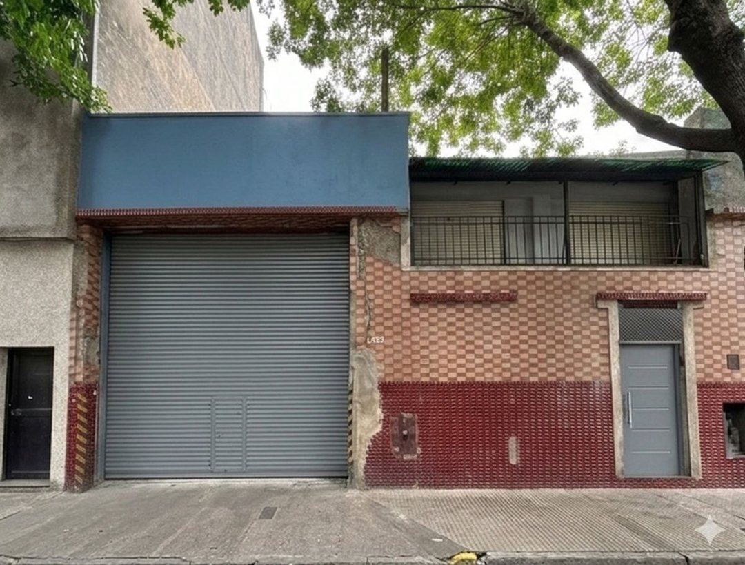 VENTA DE GALPON CON GRUA Y DEPTO 3AMB EN POMPEYA