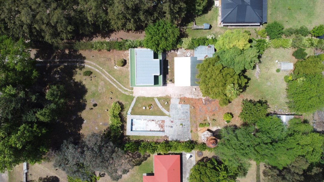 Casa en VENTA Ruta 2 km 52 con quincho y pileta
