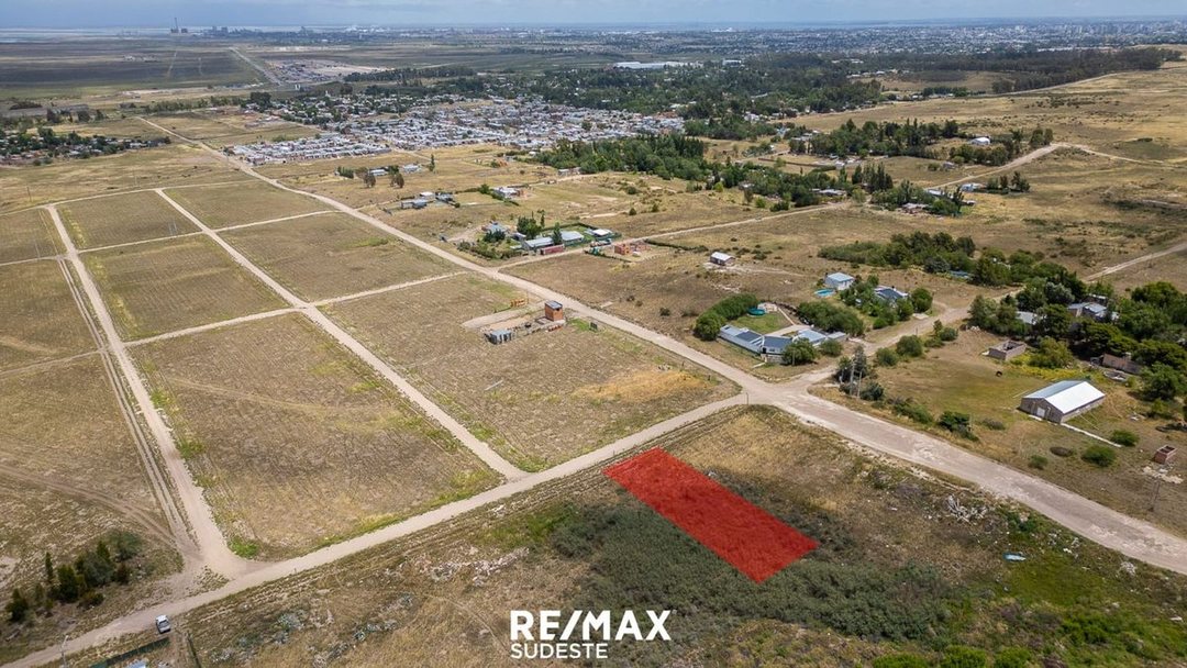 VENTA GRAN LOTE EN VILLA AEROPUERTO
