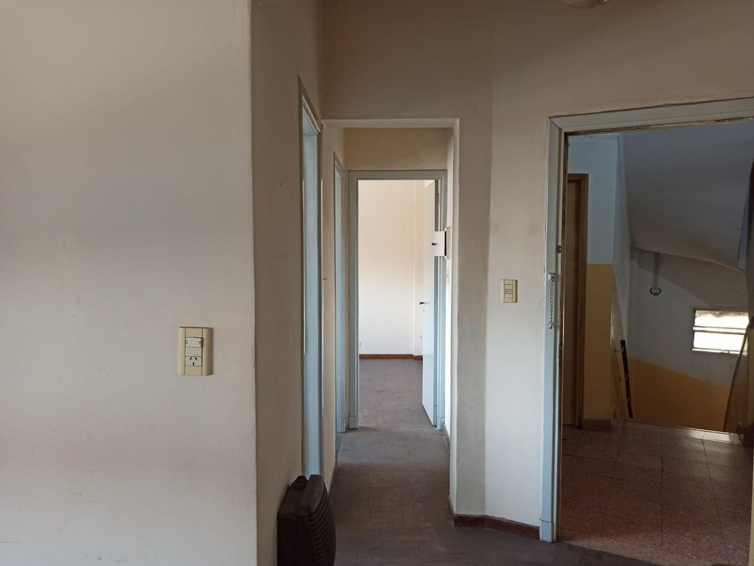 VENTA DEPARTAMENTO 2AMB BURZACO - COCHERA