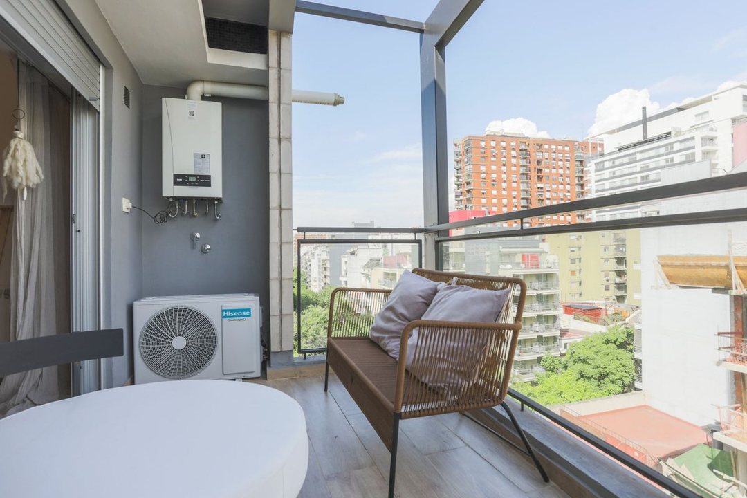 DEPTO 3 AMB C/ BALCÓN Y COCHERA - VENTA / PALERMO