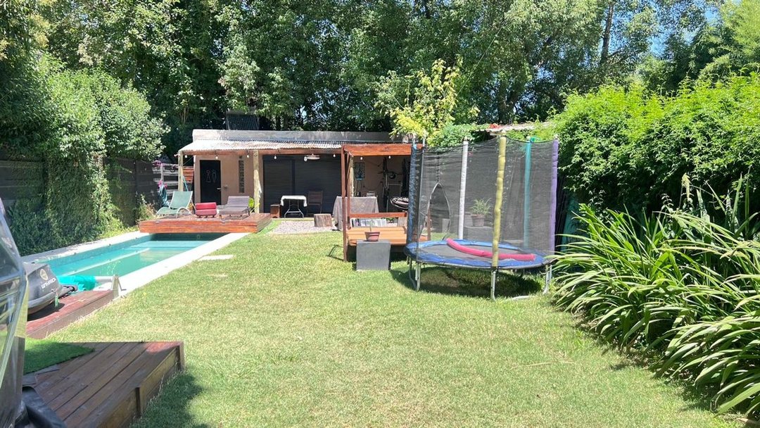 Venta de casa quinta en Manzanares, Pilar