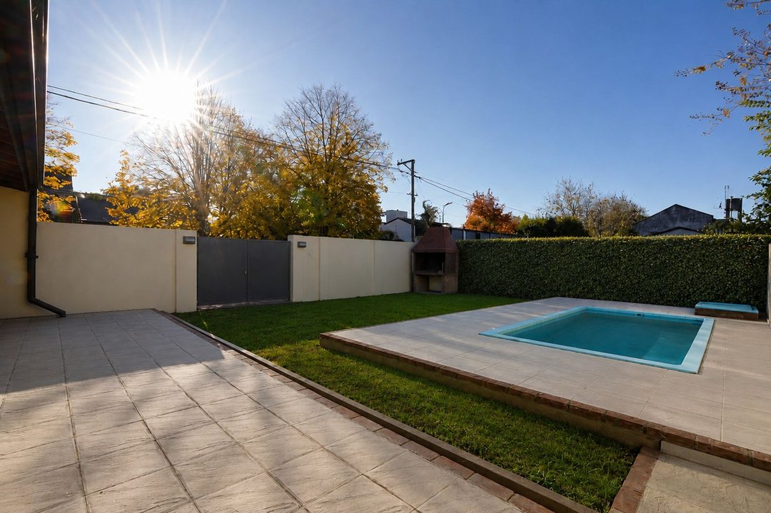 CASA EN VENTA EN CITY BELL