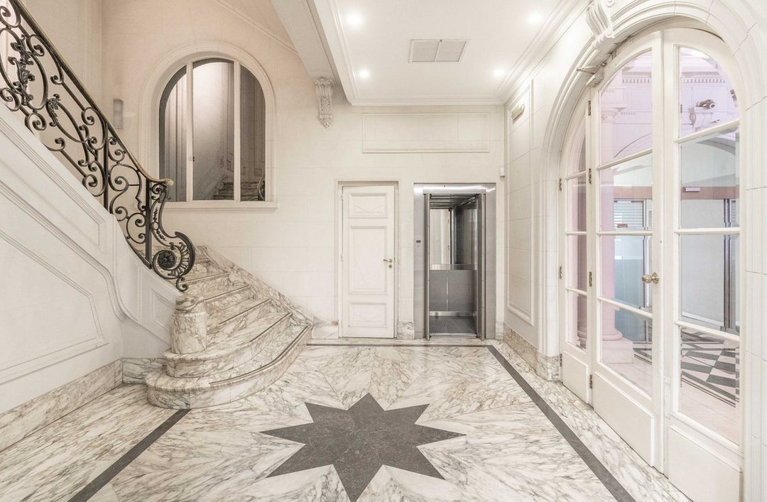 VENTA EDIFICIO COMERCIAL ESTILO FRANCES RECOLETA