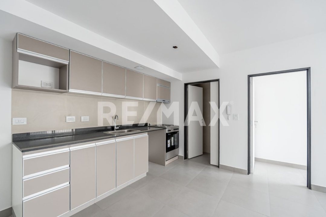 PH 2 AMBIENTES PATIO PROPIO VENTA PATERNAL