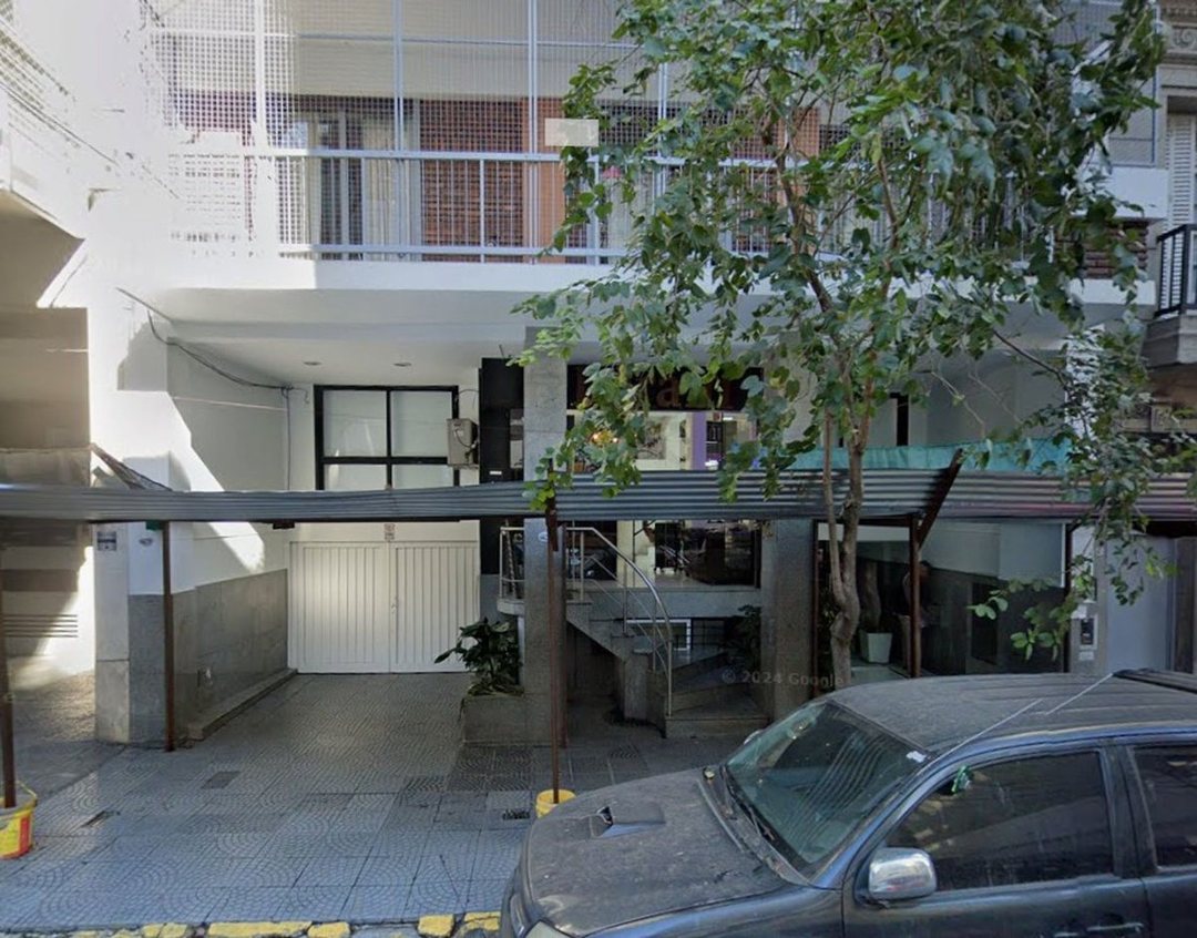 VENTA COCHERA FIJA CUBIERTA en PALERMO SOHO
