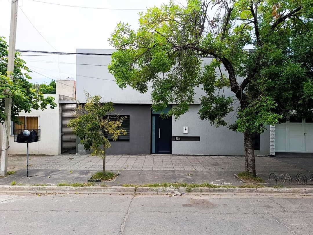 VENTA / B° CENTRO LISANDRO DE LA TORRE / SUNCHALES