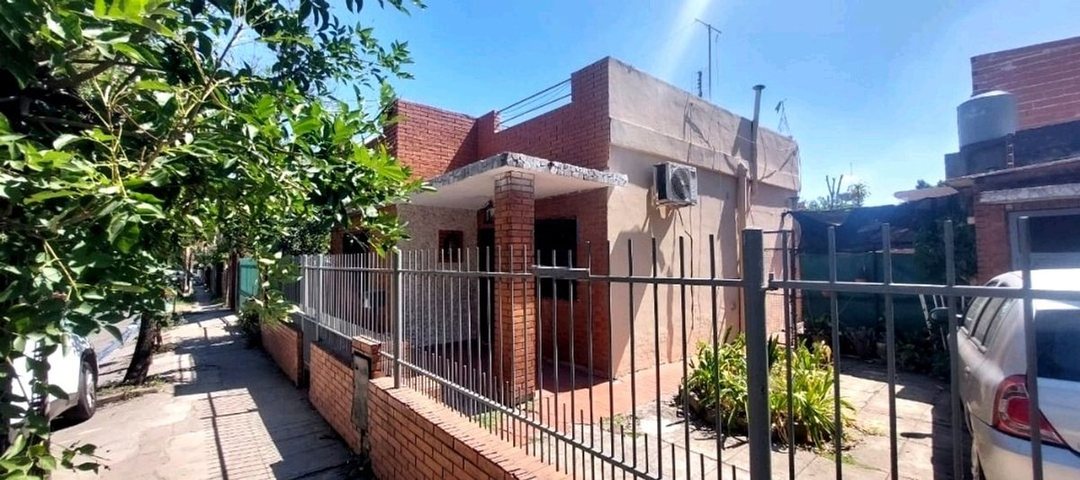 Venta Casa 3 ambientes en José León Suárez