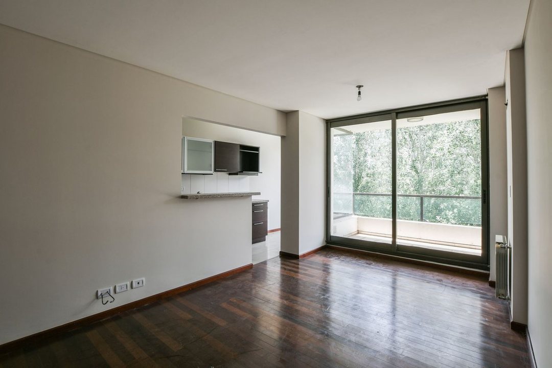 VENTA. DPTO 1 DORMITORIO C/COCHERA. CONDO ALTO II
